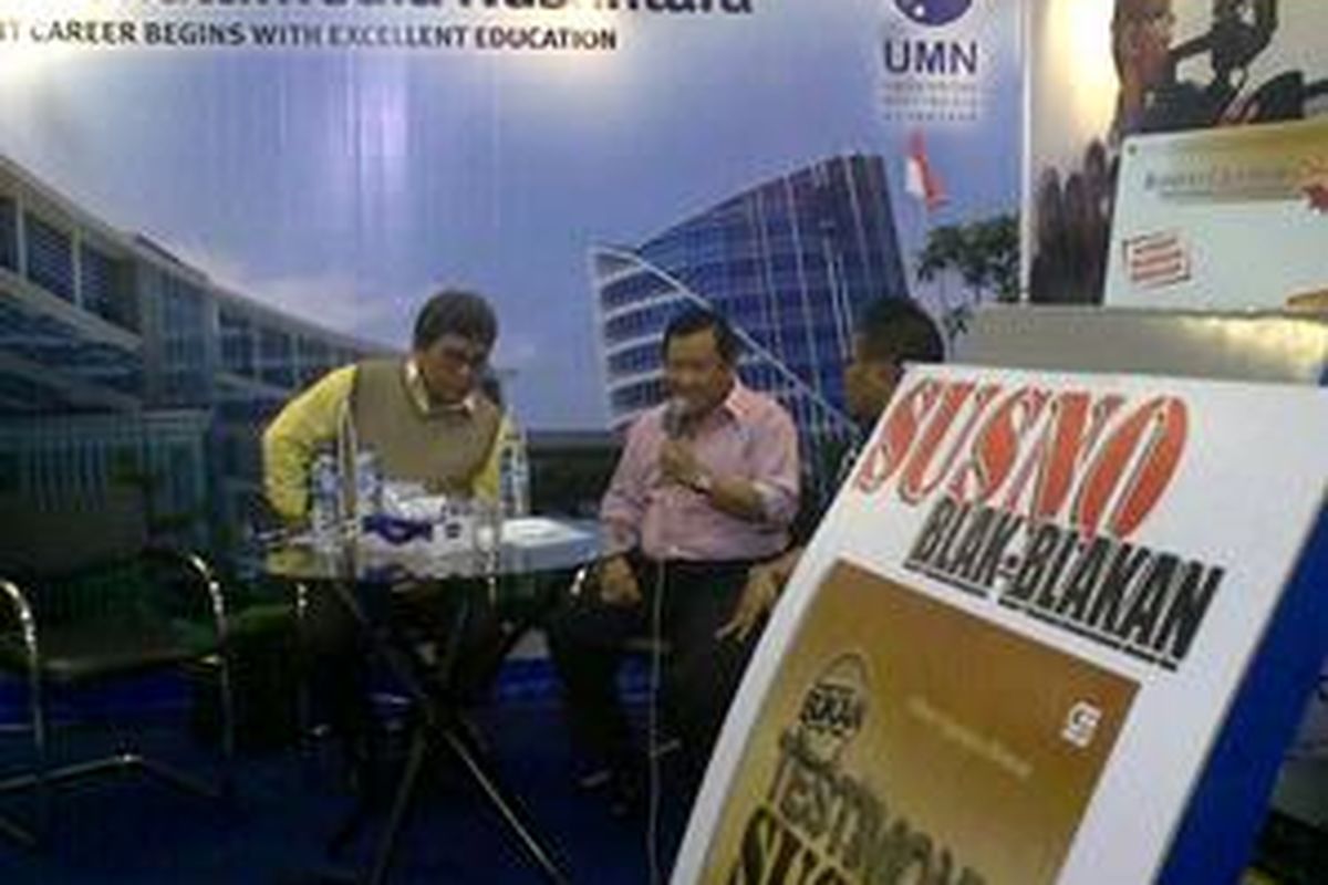 Susno hadir di Kompas Gramedia Fair untuk memperkenalkan buku berjudul Bukan Testimoni Susno.