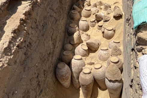 Anggur 5.000 Tahun Ditemukan dalam Ratusan Guci di Makam Ratu Mesir