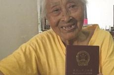 Nenek 101 Tahun Ini Baru Punya Paspor dan Langsung 