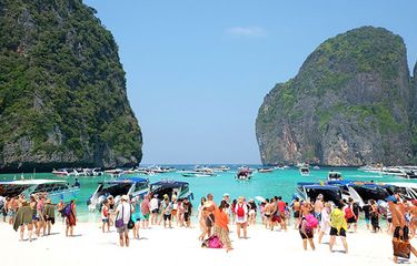 Maya Bay di Thailand Bakal Dibuka Januari 2022 Setelah Tutup ...