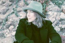 Lirik Lagu Haunted Satellite, Singel Baru dari Beth Orton