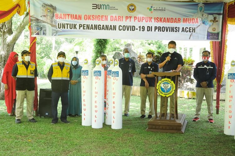 PT Pupuk Iskandar Muda memberikan bantuan oksigen untuk penanganan Covid-19 di Provinsi Aceh