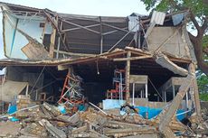 Gelombang Tinggi Hantam Pesisir Kupang, 14 Rumah Warga Rusak Berat 