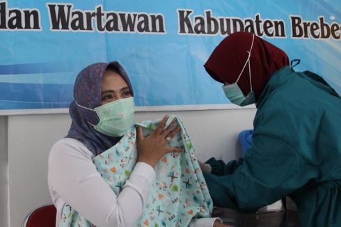 7.500 Petugas Pelayanan Publik di Brebes Jadi Sasaran Vaksinasi Covid-19 Tahap 2