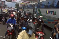 Macet Parah di Jalur Gentong Capai 25 Kilometer