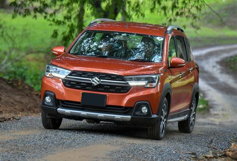 Mengatur Posisi Duduk Nyaman Saat Berkendara Mobil