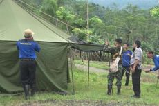 Tenda Pengungsi Dibangun untuk Korban Longsor Trenggalek 