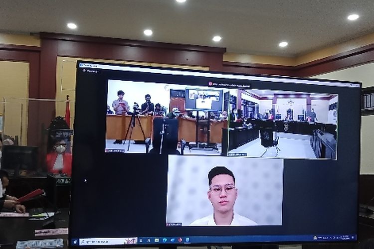 Jaksa Penuntut Umum meminta Hakim menolak eksepsi yang diajukan Indra Kenz dalam sidang. Hal Itu disampaikan JPU dalam sidang tanggapan atas eksepsi di PN Tangerang, Selasa (16/8/2022)