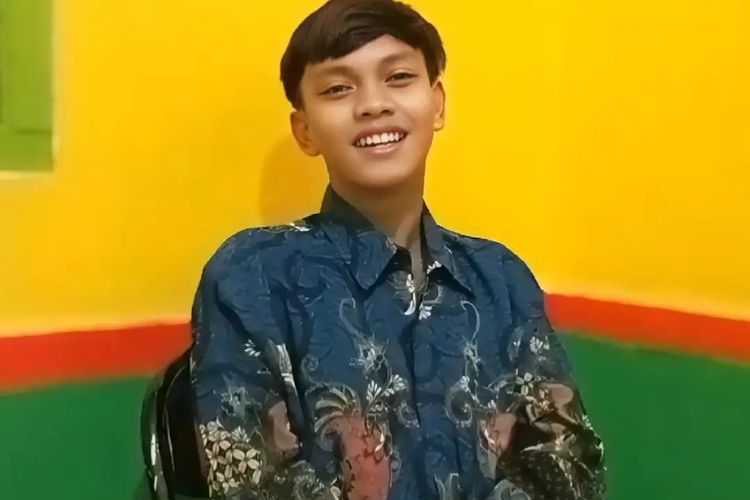 Z (19) remaja laki-laki yang punya nama satu huruf saja warga Desa Rambatan Kulon, Kecamatan Lohbener, Kabupaten Indramayu