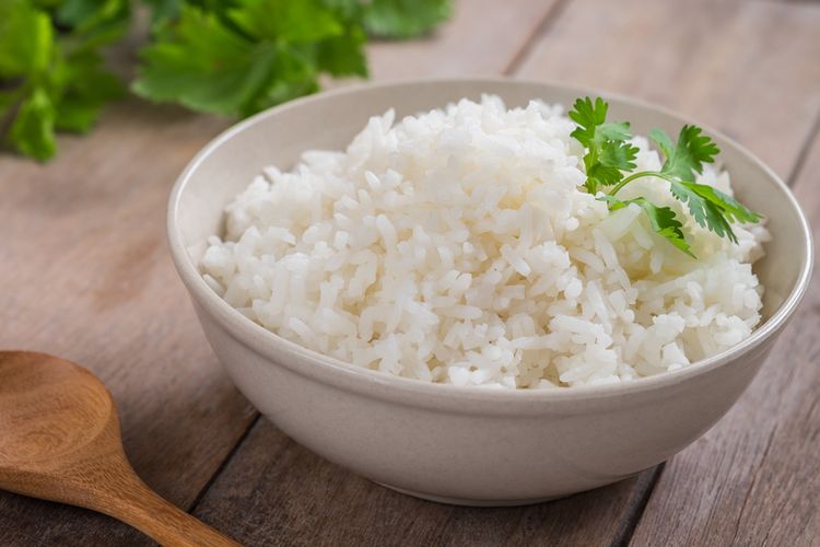 Ilustrasi apakah nasi putih bikin kolesterol tinggi?