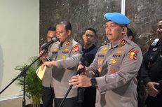 Seven Officers Held After Armoured Police Truck Kills Driver