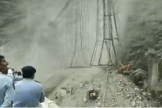Terowongan Kashmir Runtuh di Tengah Proses Pembangunan, 10 Pekerja Tewas