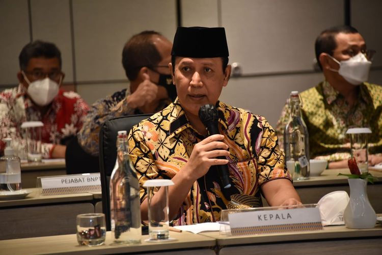 Kepala BNPT, Komjen Pol Boy Rafli Amar saat menggelar pertemuan dengan Forum Koordinasi Pencegahan Terorisme (FKPT) Kaltim di Samarinda, Sabtu (18/9/2021). 