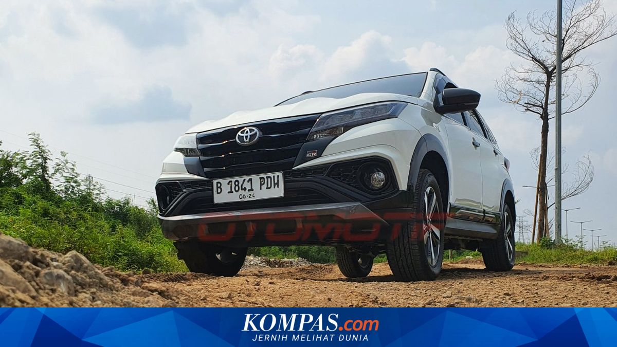 Penyebab Mobil RWD Kehilangan Tenaga Saat Menanjak