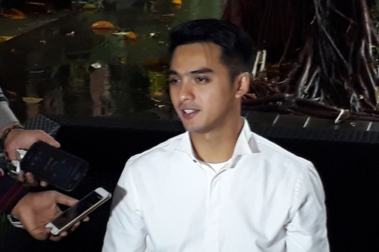  Ricky  Harun Ingin Tambah Momongan agar  Banyak Rezeki