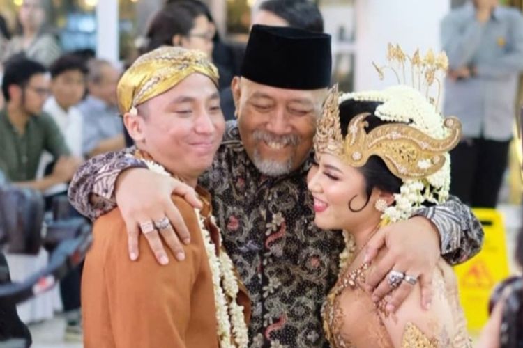 Indro Warkop dan anak mendiang Dono yang menikah pada Sabtu (29/2/2020).