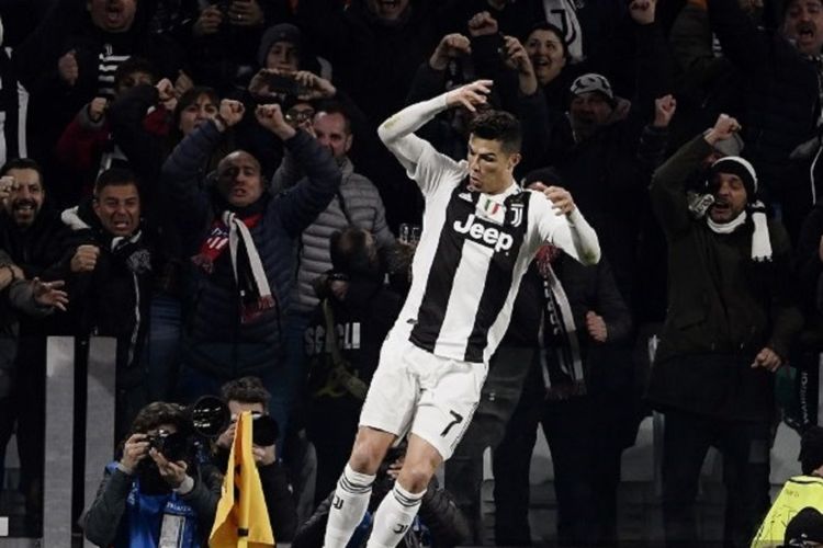 Cristiano Ronaldo merayakan golnya pada pertandingan Juventus vs Atletico Madrid dalam babak 16 besar Liga Champions di Stadion Allianz, 12 Maret 2019. 