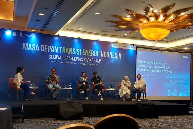Seminar dengan tema Masa Depan Transisi Energi yang diselenggarakan oleh Kagama Komunitas Persma dalam rangka Pra-Munas XIV Kagama