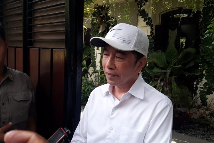 RJ Kasus Ijazah Palsu, Jokowi: Tanya Polda, di Sini Urusannya Hanya Memaafkan