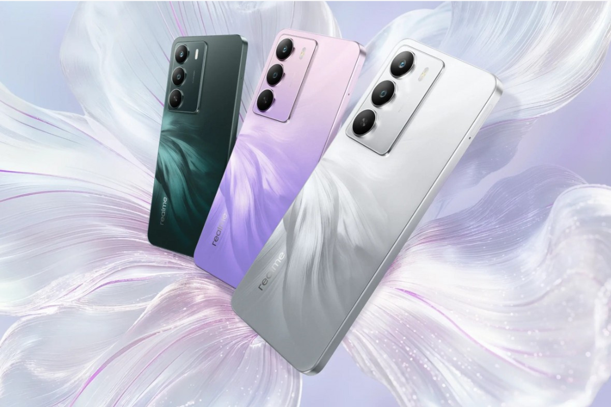 Realme C75 5G hadir dalam tiga varian warna, yaitu Lily White, Purple Blossom, dan Midnight Lily.