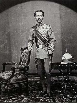 Raja Siam Rama V atau Chulalongkorn.