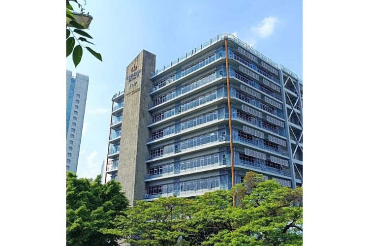 Gedung Fakultas Teknik Sipil dan Perencanaan Universitas Trisakti.