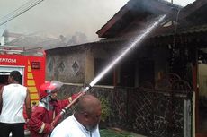 Pemilik Diduga Lupa Matikan Kompor, Sebuah Rumah Terbakar