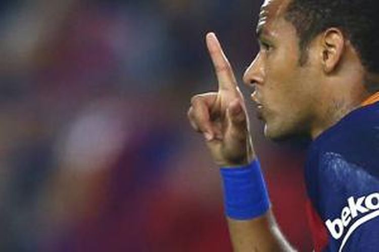 Neymar memborong 4 gol saat Barcelona menang 5-2 atas Rayo Vallecano, Sabtu (17/10/2015). 