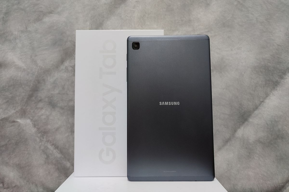 Samsung Galaxy Tab A7 Lite (3 GB/ 32 GB) varian Gray.