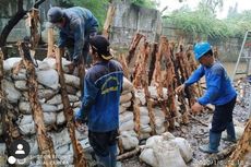 Tanggul Jebol di Jalan Bangka, Jakarta Selatan, Mulai Diperbaiki