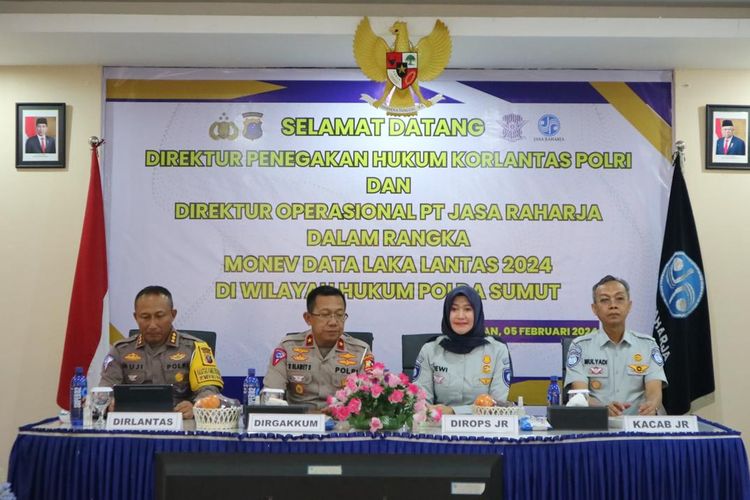 Kegiatan Monitoring dan Evaluasi (Monev) Data Kecelakaan Lalu Lintas Tahun 2024 Wilayah Hukum Kepolisian Daerah (Polda) Sumatera Utara di Aula Kantor Jasa Raharja Cabang Sumatera Utara, Senin (5/2/2024).