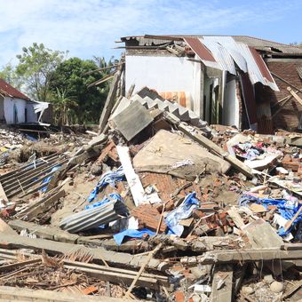 Kerusakan rumah akibat banjir di Desa Bungkah, Kecamatan Muara Batu, Kabupaten Aceh Utara, Jumat (19/12/2025)
