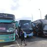 Puncak Arus Balik, Ribuan Penumpang Bus AKAP Padati Terminal Kalideres