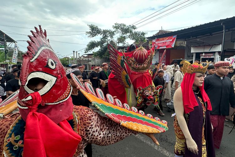 Melihat Barong Ider Bumi Banyuwangi, Tradisi Sakral di Hari Kedua Lebaran