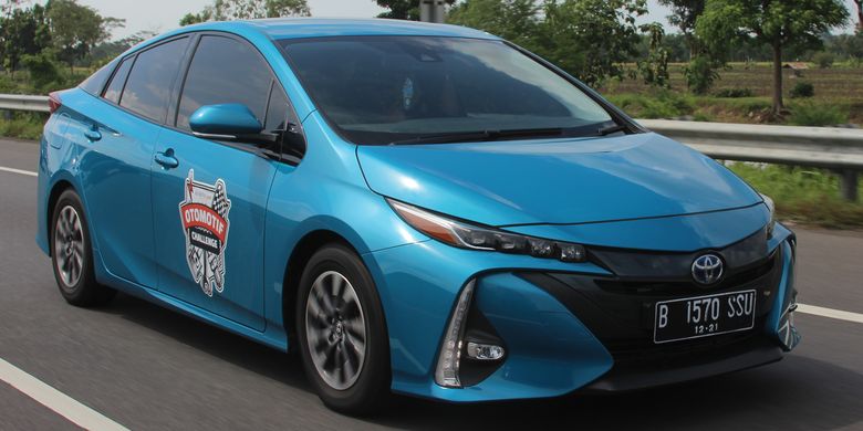 Cek Harga Mobil Hybrid Bekas, Toyota Prius Mulai Rp 190 Jutaan