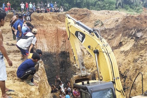 11 Orang Tewas Tertimbun Longsor, 3 Pekerja Tambang Ilegal Jadi Tersangka