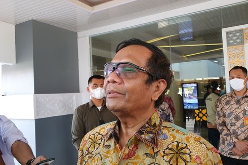 Jokowi Teken Keppres 75/2022, Mahfud MD Jadi Plt Menpan-RB hingga Ada Menteri Definitif