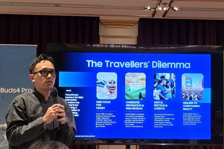 MX Product Marketing Senior Manager Samsung Electronics Indonesia, Ilham Indrawan, memaparkan berbagai tantangan traveling digital dalam sesi workshop Galaxy S26 Ultra #YouandAICan yang digelar di Hanoi, Vietnam.