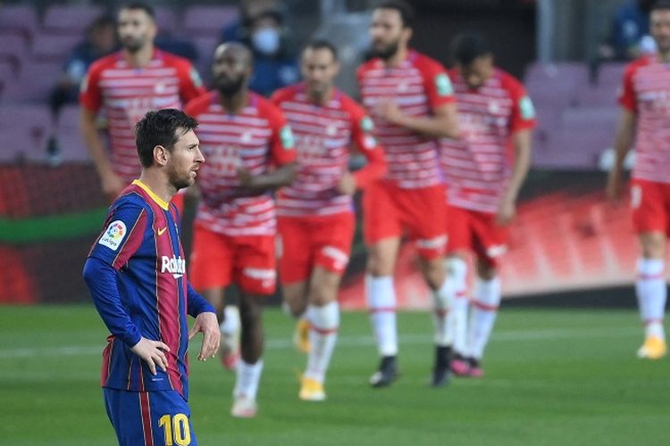 Megabintang Barcelona, Lionel Messi, pada laga kontra Granada di Stadion Camp Nou, Jumat (30/4/2021) dini hari WIB.