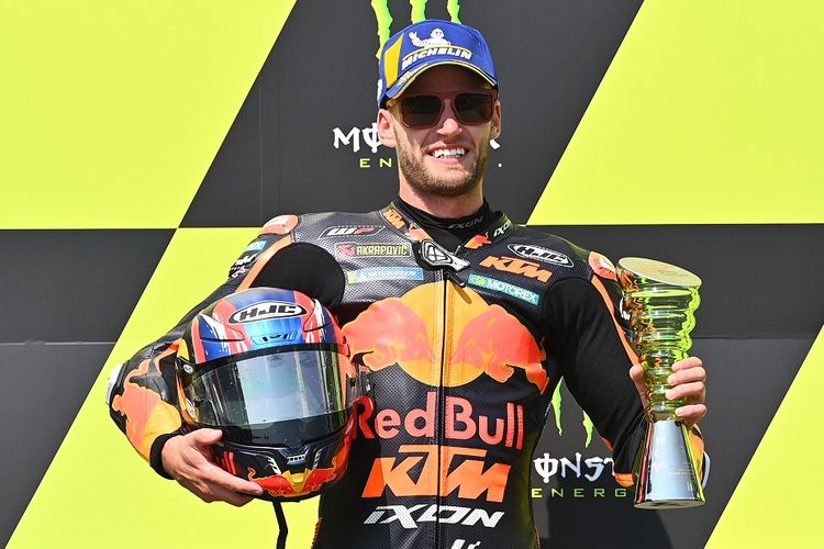 Pemenang MotoGP Ceko 2020, Brad Binder, dari tim Red Bull KTM Factory.