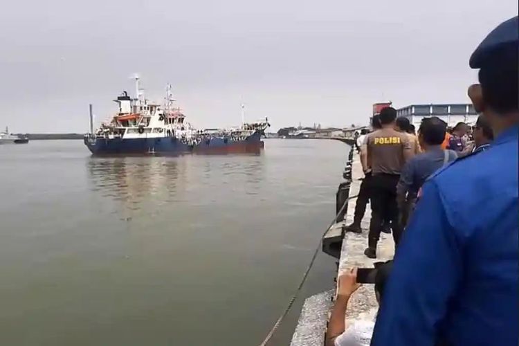 Kapal Tanker MT Global 168 Diduga Angkut 2 Ton Narkoba, Bersandar di Belawan dengan Pengawalan Ketat