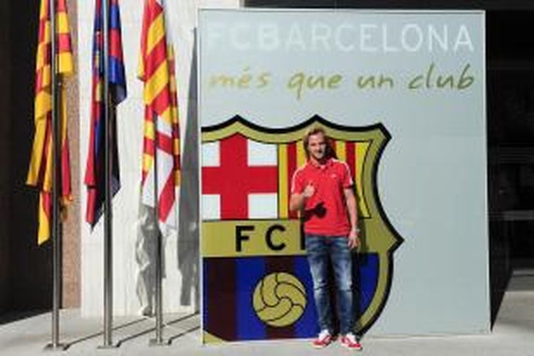 Gelandang asal Kroasia, Ivan Rakitic, tiba di Barcelona dari Sevilla, Senin (30/6/2014).