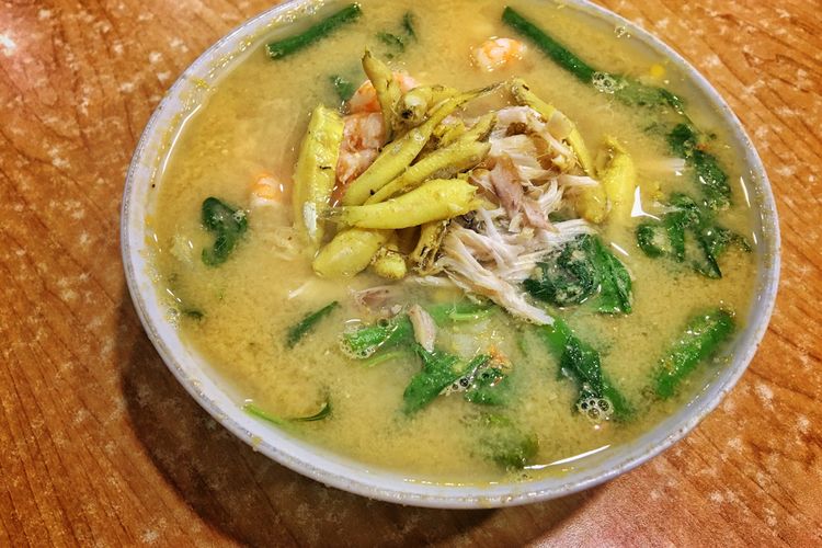 Ilustrasi kapurung khas Makassar. 