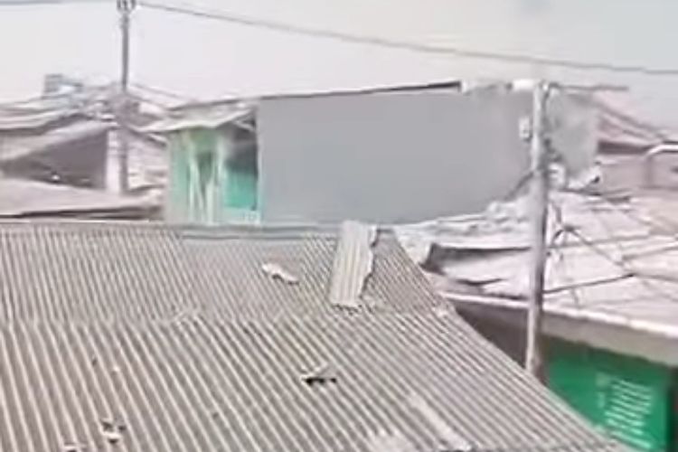 Angin Kencang Terjang Kalideres, 2 Orang Terluka