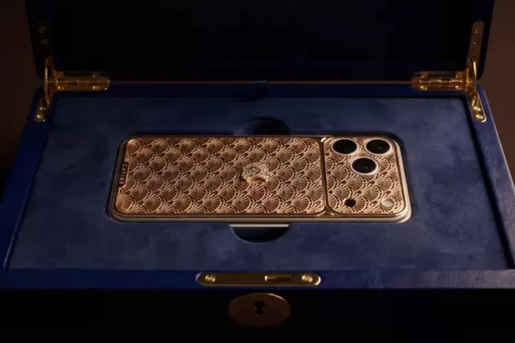 Caviar merilis produk baru bernama Bilionaire's Surprise. Produk ini tampil dalam bentuk set hadiah mewah yang menyasar kolektor kaya atau konsumen yang mencari pengalaman hadiah bernuansa kemewahan.