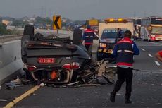 Mobil Dinas Pemkab Situbondo Tabrak Truk di Tol Pasuruan-Probolinggo