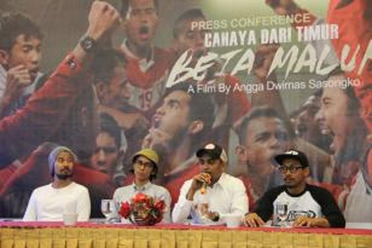 Sutradara Film Cahaya Dari Timur 