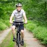 10 Cara Menurunkan Berat Badan dengan Bersepeda