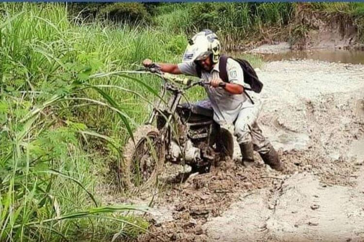 Dokumentasi Andik Santoso, guru honorer yang mengajar di SDN Jipurapah 2, Dusun Kedung Dendeng, Desa Jipurapah, Kecamatan Plandaan, Kabupaten Jombang, Jawa Timur.