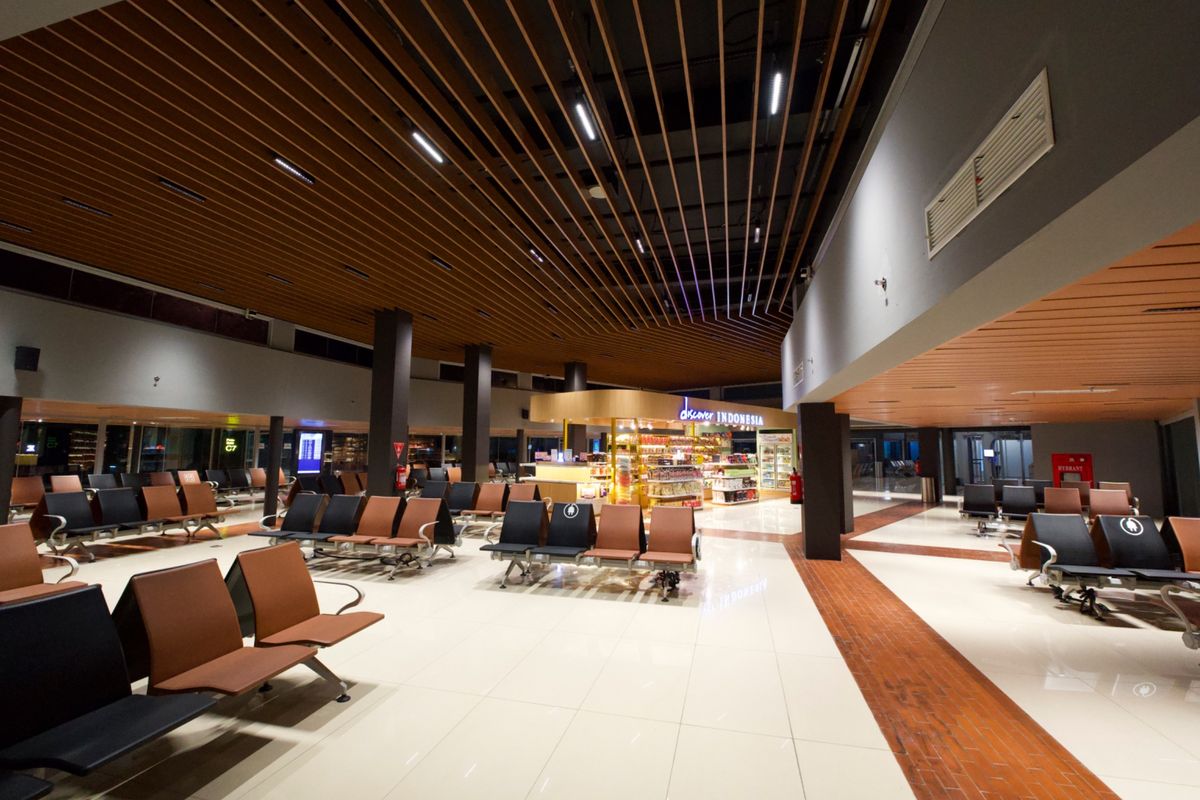 Nampak salah satu bagian dari Terminal 1C Bandara Internasional Soekarno?Hatta, Tangerang, Banten, yang telah selesai direvitalisasi oleh PTPP